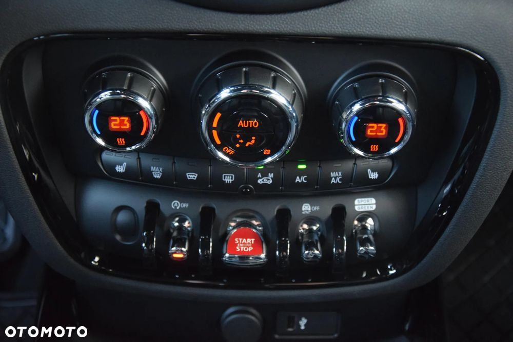 MINI John Cooper Works ALL4 Trim sport - 16