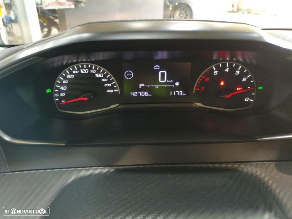 Peugeot 208 1.2 PureTech Active - 6
