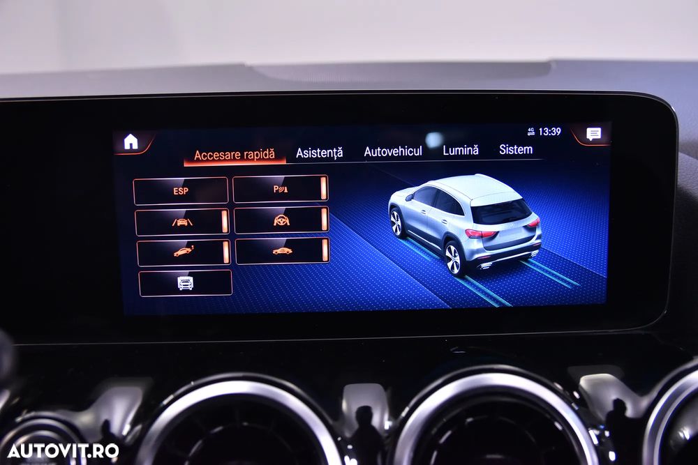 Mercedes-Benz GLA 250 e - 19