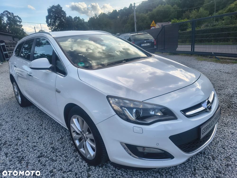Opel Astra 2.0 CDTI DPF White Edition - 4
