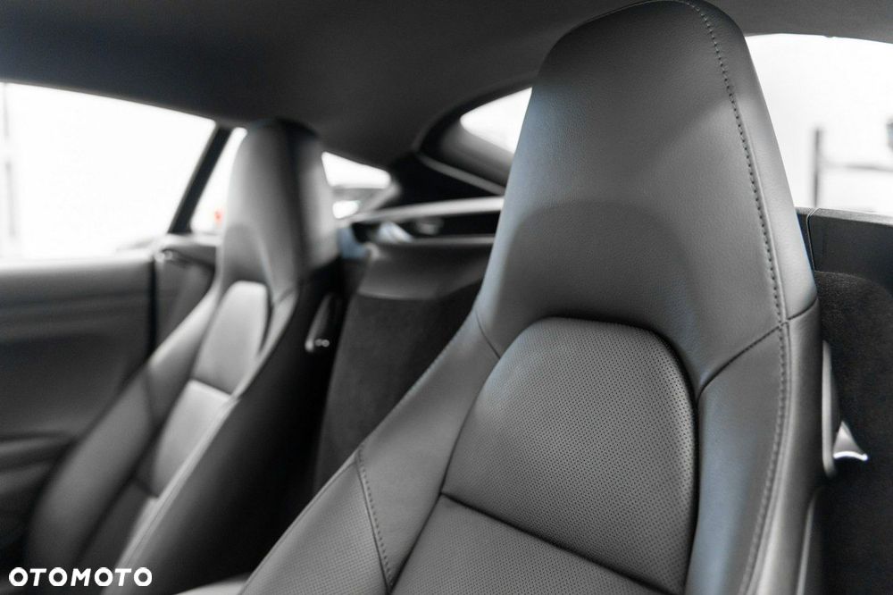 Porsche Cayman S PDK - 37