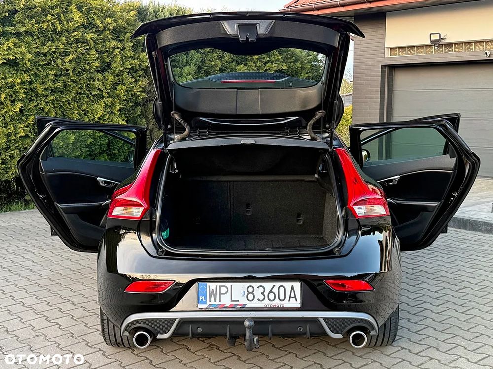 Volvo V40 D2 RDesign - 27