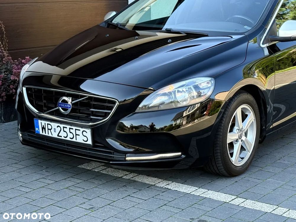 Volvo V40 D2 Drive-E Momentum - 29