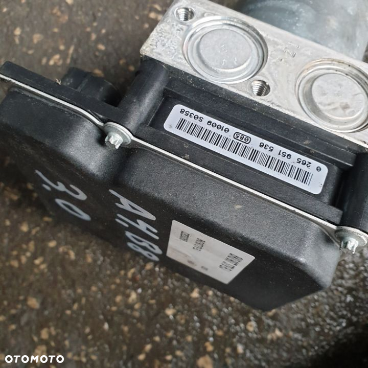 AUDI  A4 IV B8 3.0 TDI POMPA ABS 8K0907379BJ 13R - 2