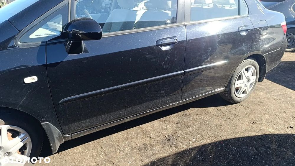 35507 honda city 1.3 SES 86 km na części lakier B92P - 18