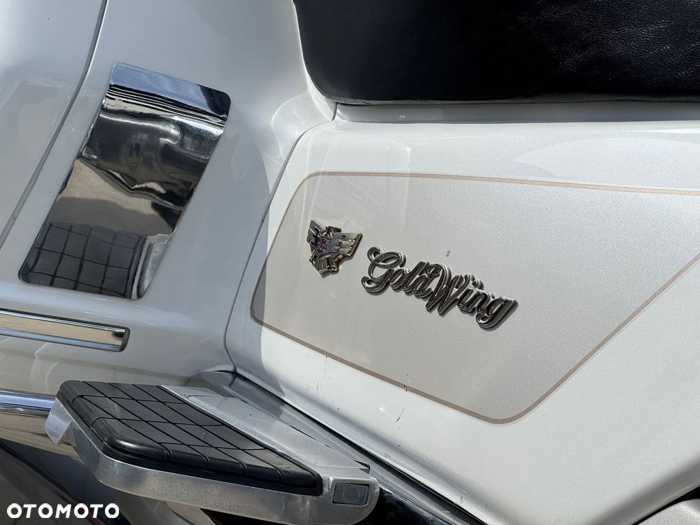 Honda GL - 10