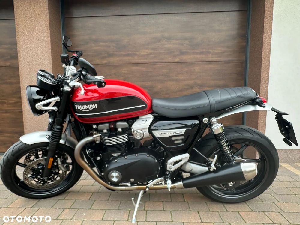 Triumph Speed Twin - 2