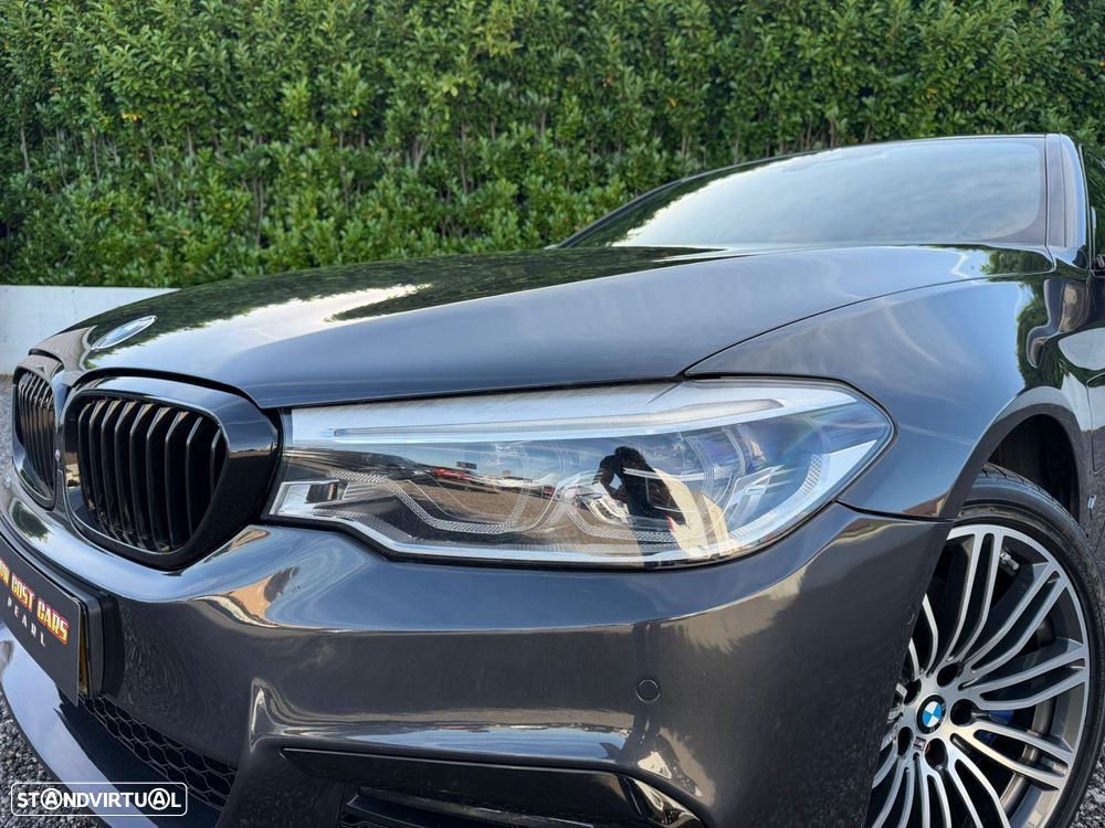 BMW 530 e iPerformance Pack M - 19