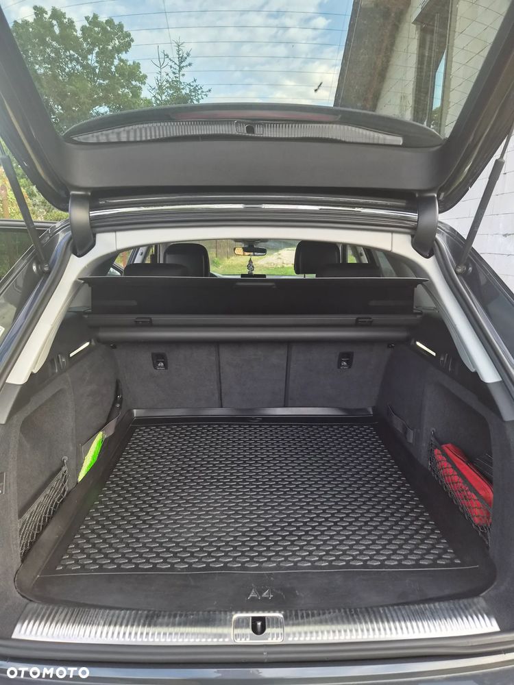 Audi A4 Avant 2.0 TDI S tronic - 11