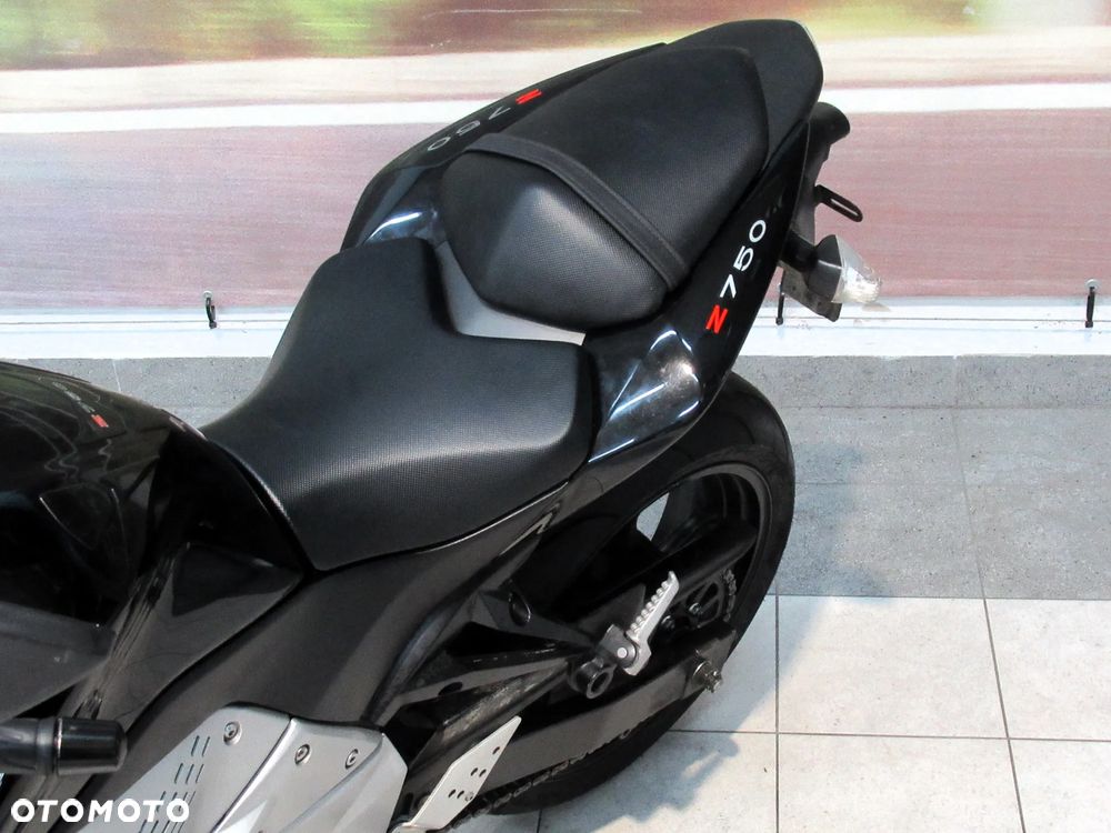 Kawasaki Z - 19