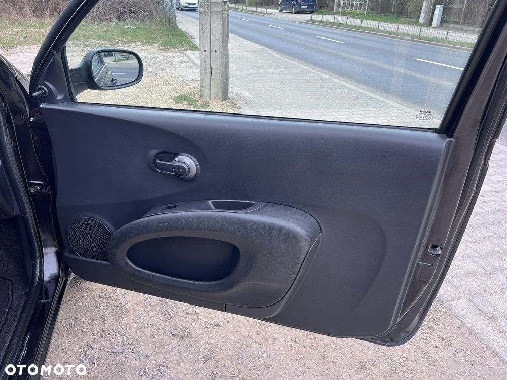 Nissan Micra - 18
