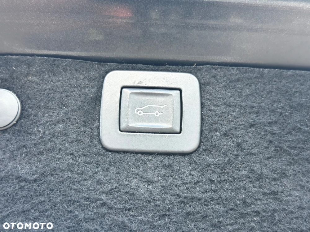 Opel Insignia - 39