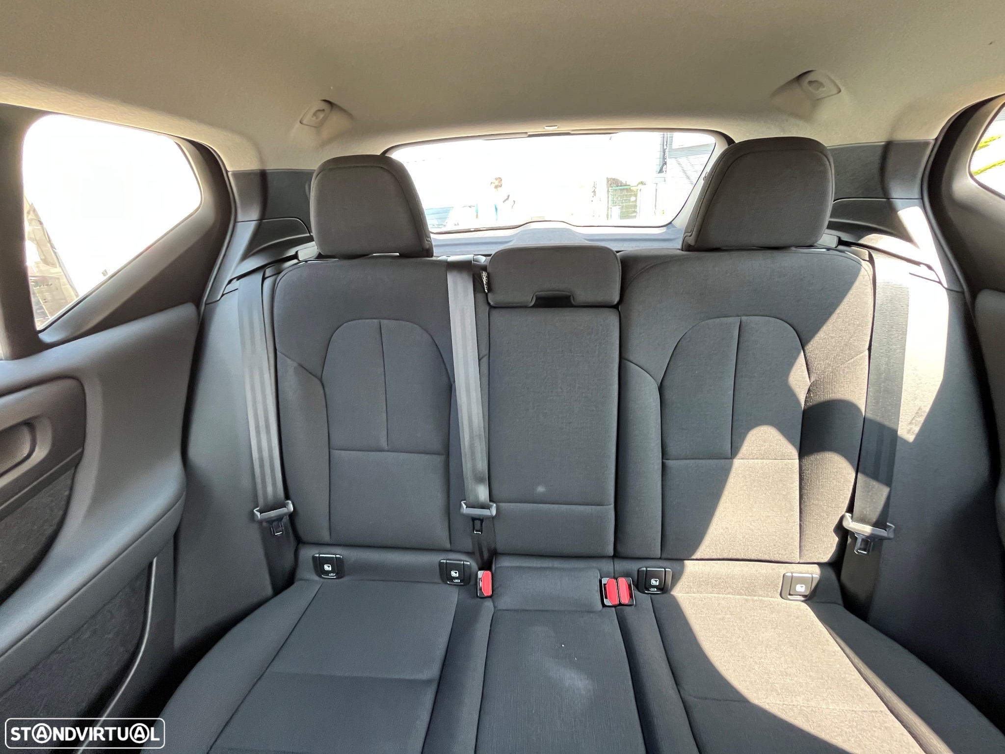 Volvo XC 40 1.5 T2 Momentum Plus - 44