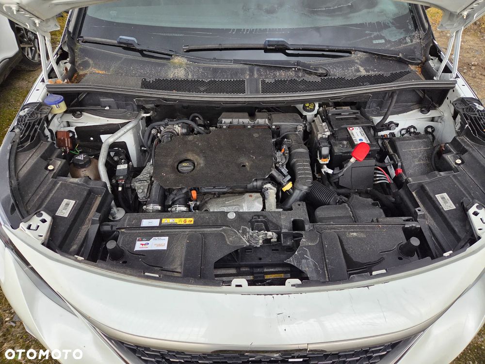 Peugeot 5008 BlueHDi 130 EAT8 GT - 6