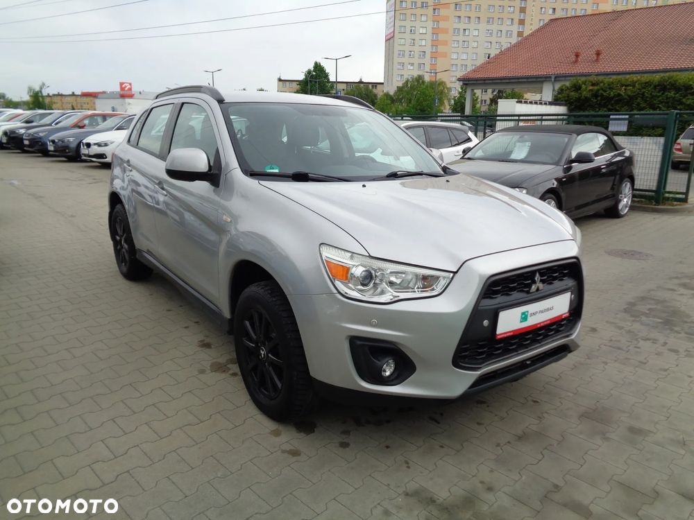 Mitsubishi ASX - 4