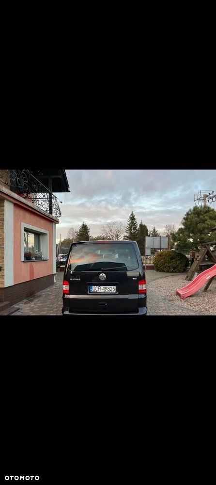 Volkswagen Multivan - 9