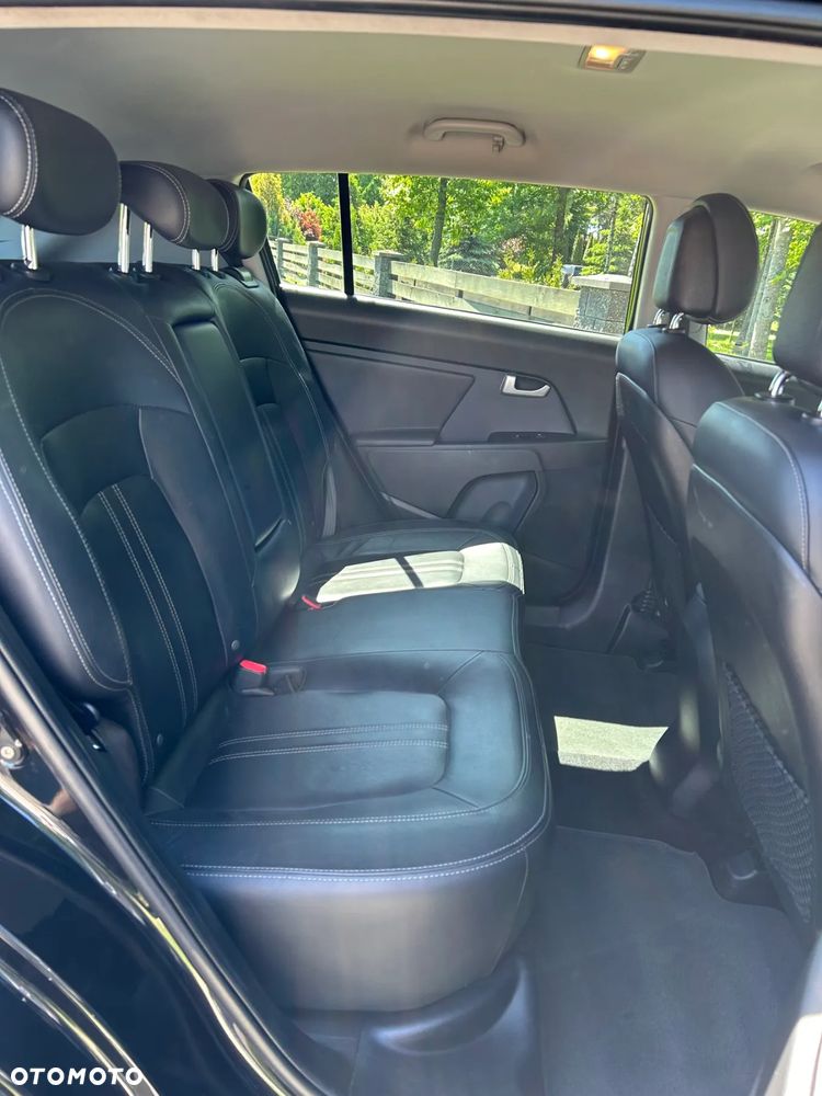 Kia Sportage 2.0 CRDI L AWD - 9