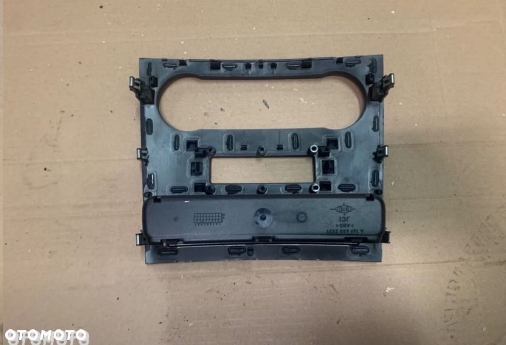 1696802339 ramka dekor konsoli mercedes a w169 b w245 - 2