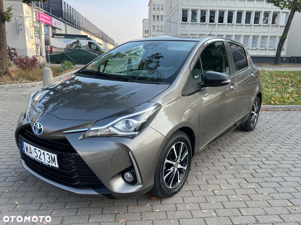 Toyota Yaris Hybrid 1.5 Selection Elegant - 1