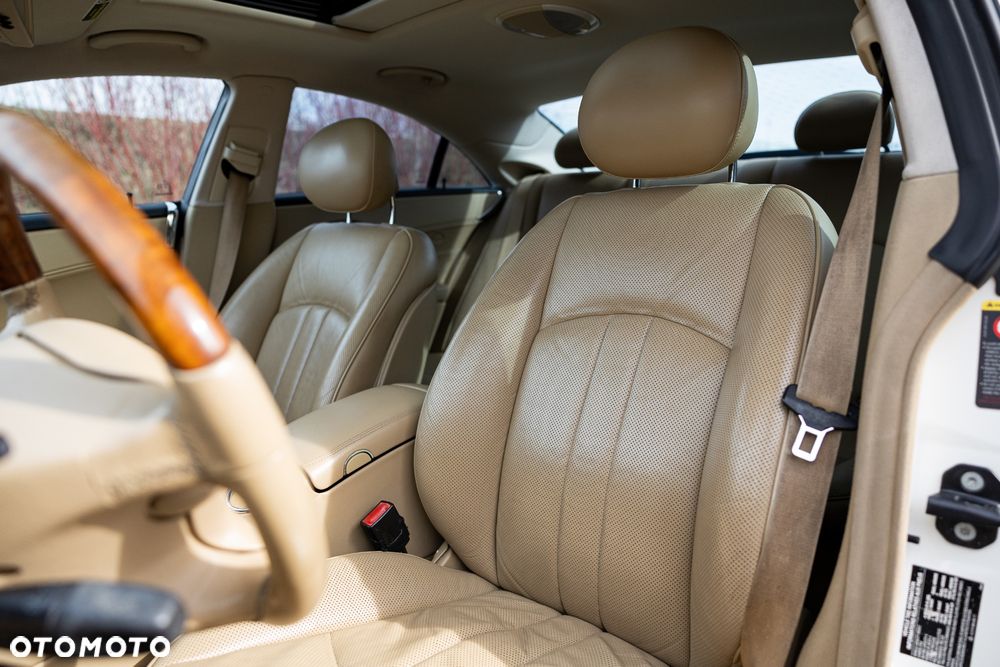 Mercedes-Benz CLS 500 7G-TRONIC - 24