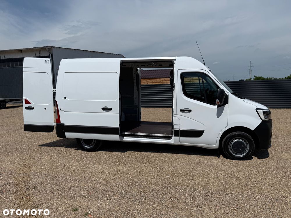 Renault Master - 24