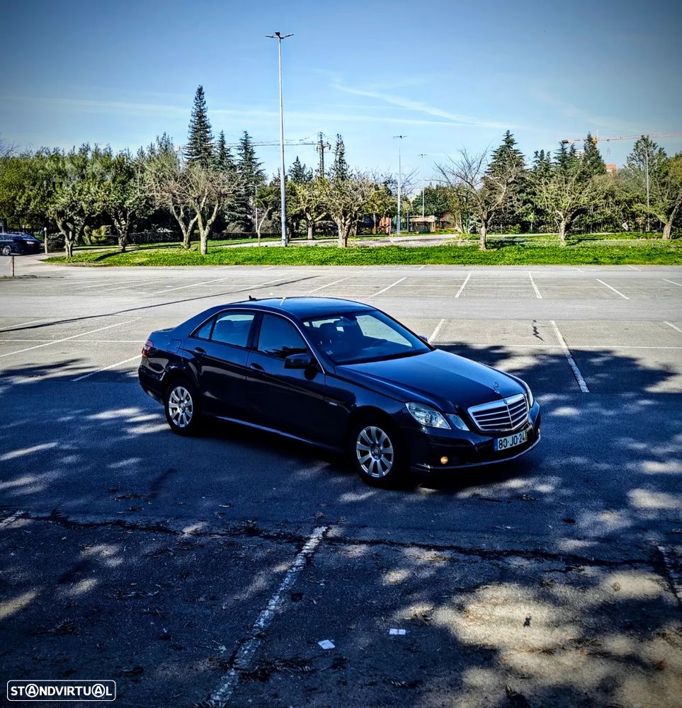 Mercedes-Benz E 250 CDI Executive BlueEfficiency - 23