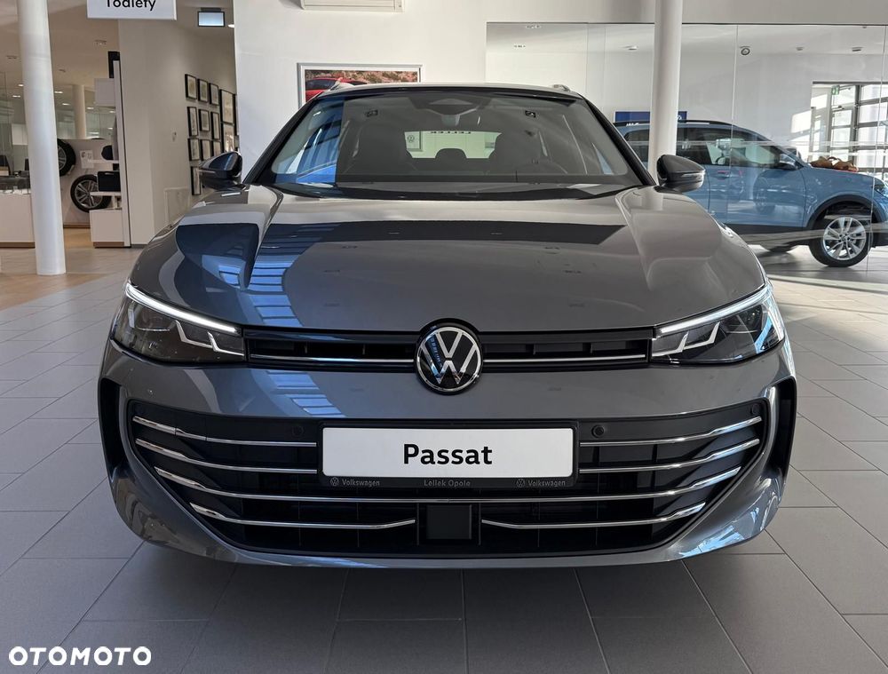 Volkswagen Passat - 3