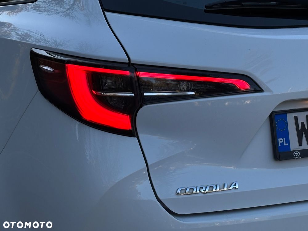 Toyota Corolla - 21