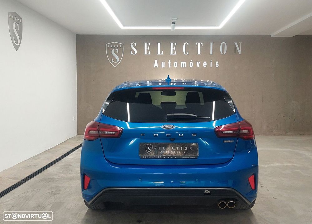 Ford Focus 1.0 EcoBoost MHEV ST-Line - 11