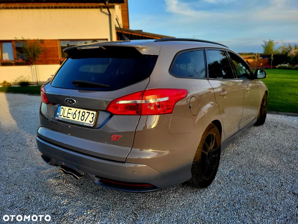 Ford Focus 2.0 TDCi ST-2 PowerShift - 10