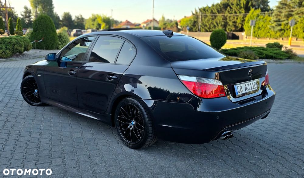 BMW Seria 5 530d Edition Sport - 12