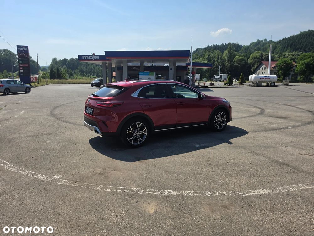 Kia XCeed 1.6 CRDi mHEV L DCT - 10