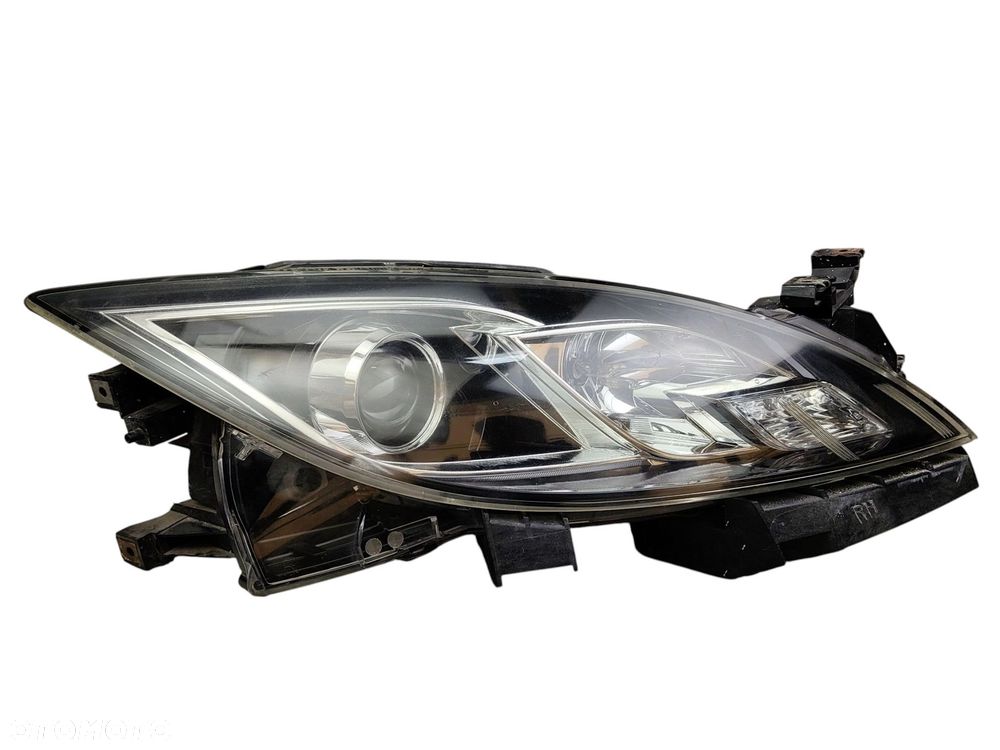 LAMPA PRAWY PRZÓD MAZDA 6 II GH (2007-2010) 2.0 16V 147KM - 2