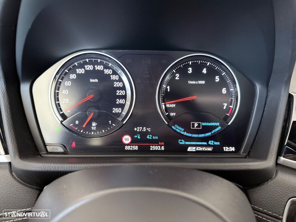 BMW X2 25 e xDrive Pack M - 18