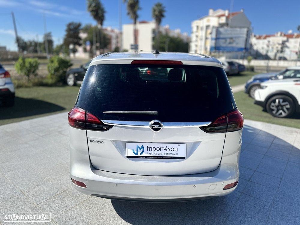 Opel Zafira - 9