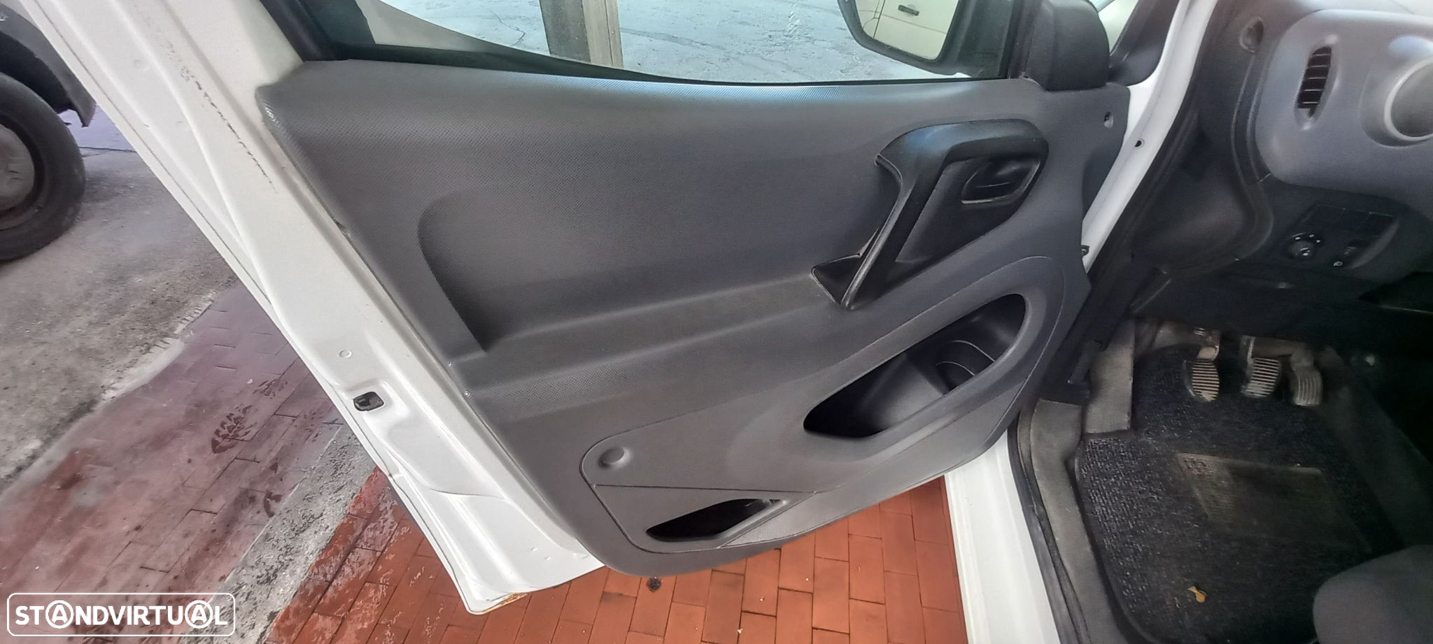 Peugeot Partner 1.6 HDi Confort - 5