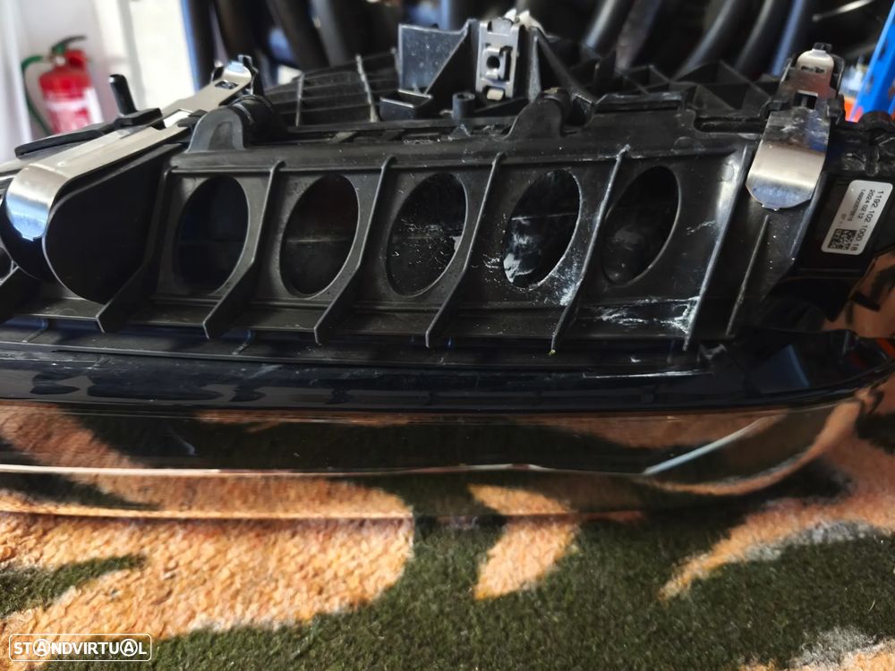 Farol led direito BMW G22 - 6