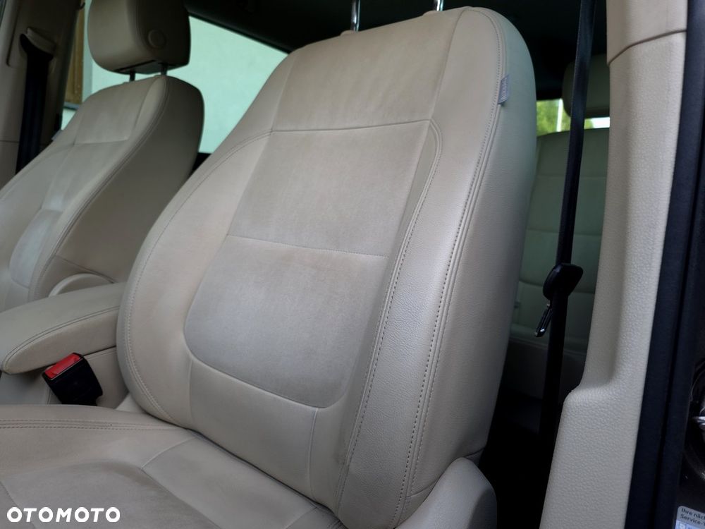 Volkswagen Sharan 2.0 TDI Highline DSG - 10