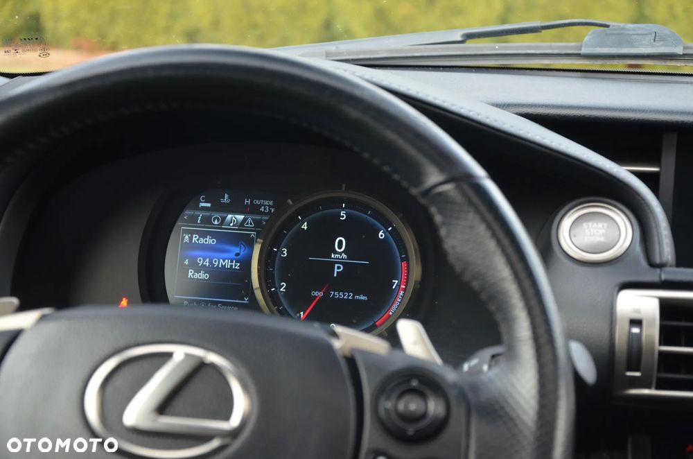 Lexus IS 250 F Sport - 35