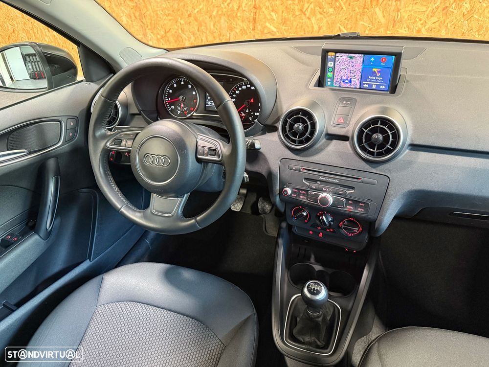 Audi A1 1.2 TFSI Attraction - 16
