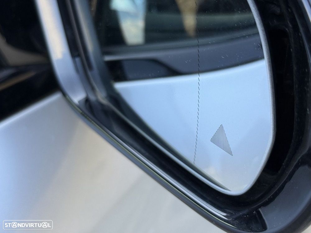 Mercedes-Benz E 300 de AMG Line - 28