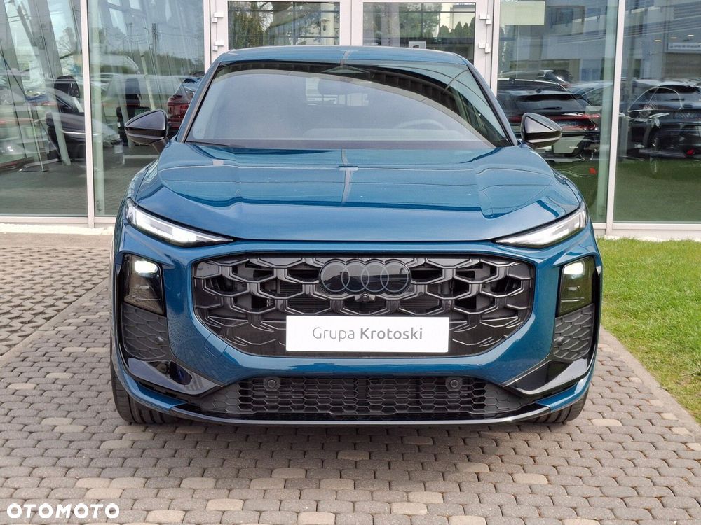 Audi Q3 Sportback - 4