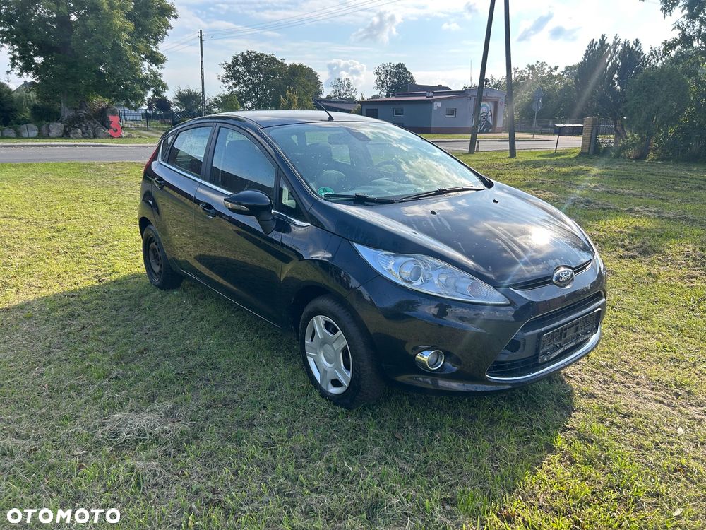 Ford Fiesta 1.4 Titanium - 2