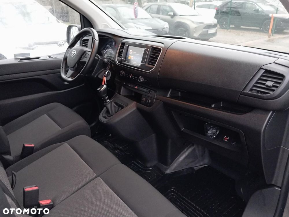 Toyota PROACE - 10