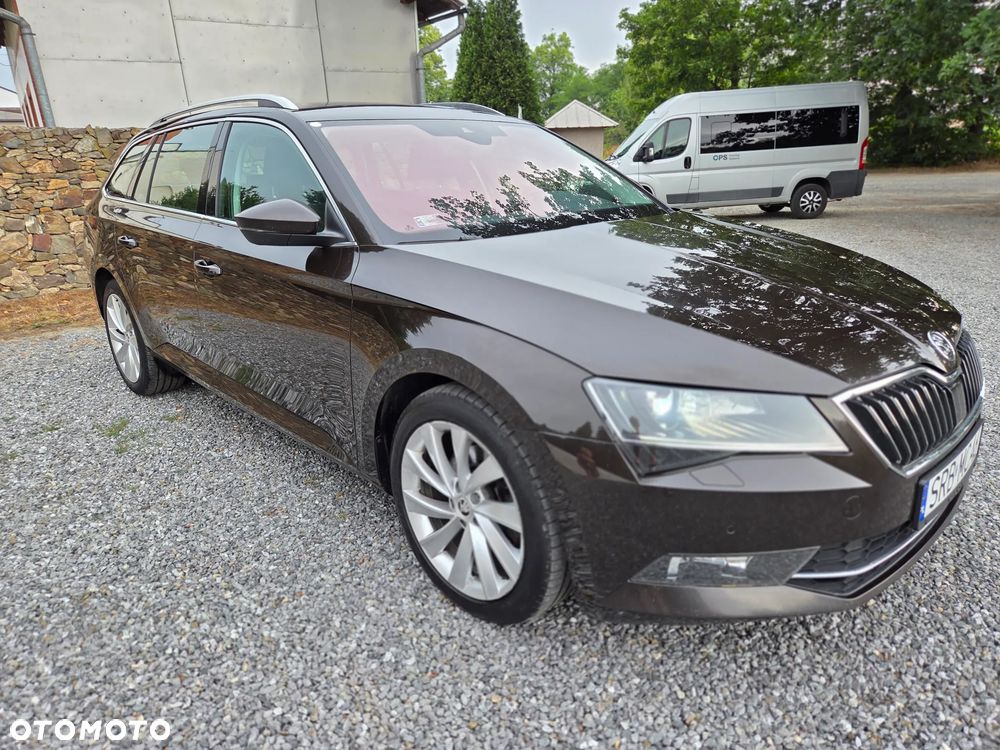 Skoda Superb 2.0 TDI Style DSG - 16