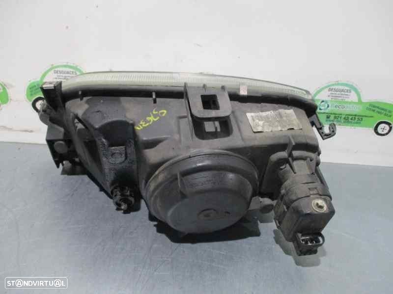 FAROL DIREITO RENAULT MEGANE SCENIC 1998 -7700861463 - 1