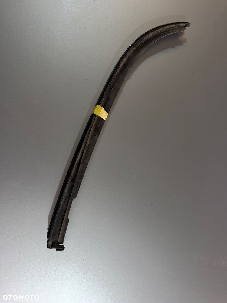 Hokej listwy pod lampy e39 475 blacksaphire ładne całe pod kolor ! - 1