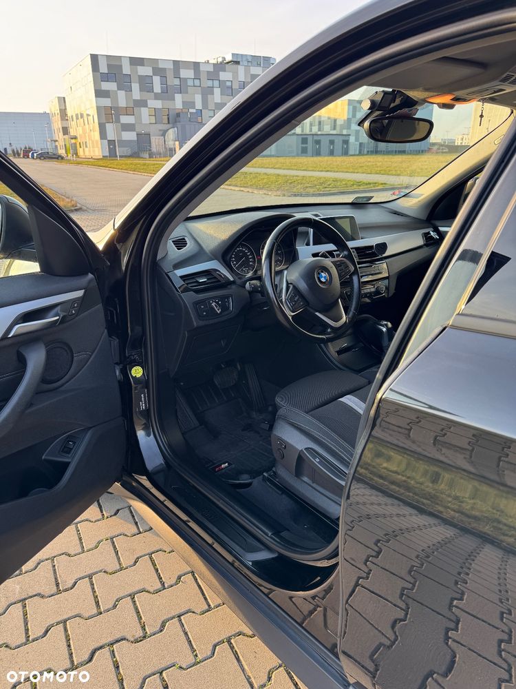 BMW X1 sDrive18d - 18
