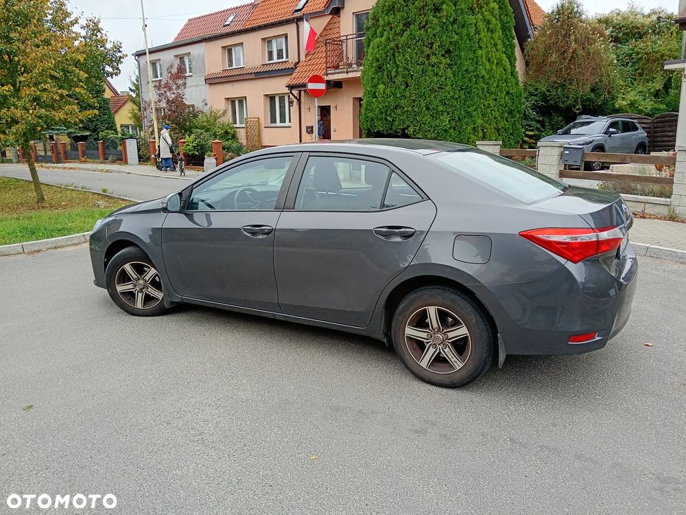 Toyota Corolla 1.6 Active - 4