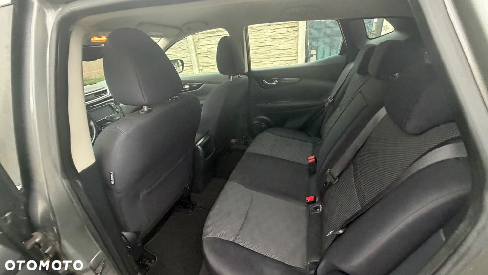 Nissan Qashqai 1.6 DIG-T Tekna - 34